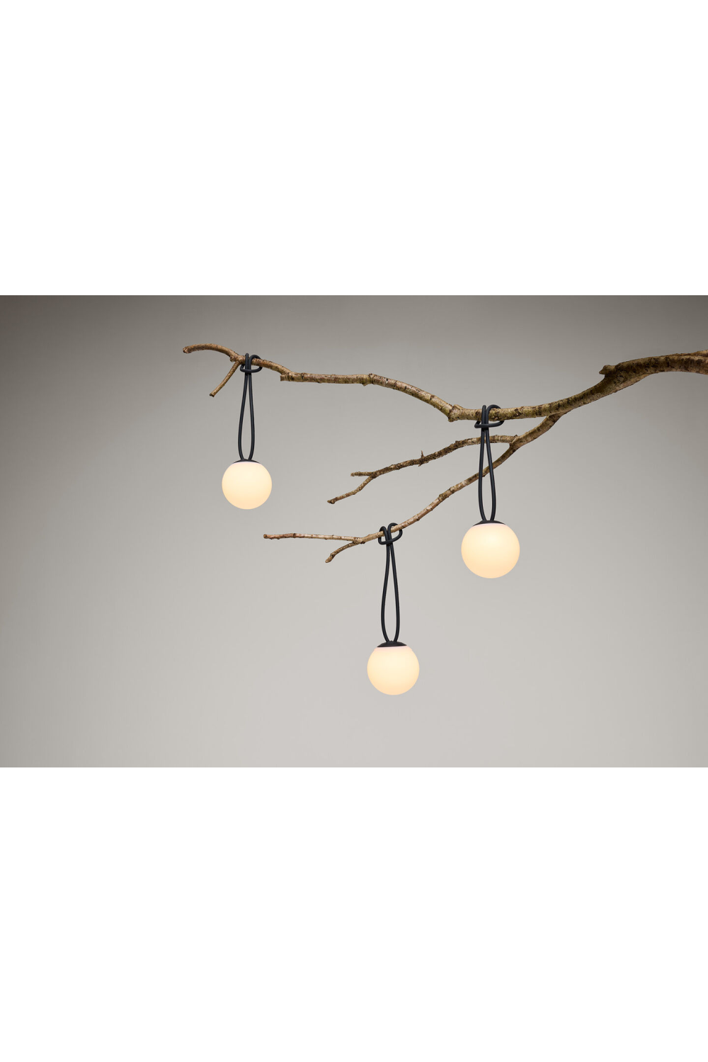   Cordless Outdoor Spherical Light Set | Oroa.com