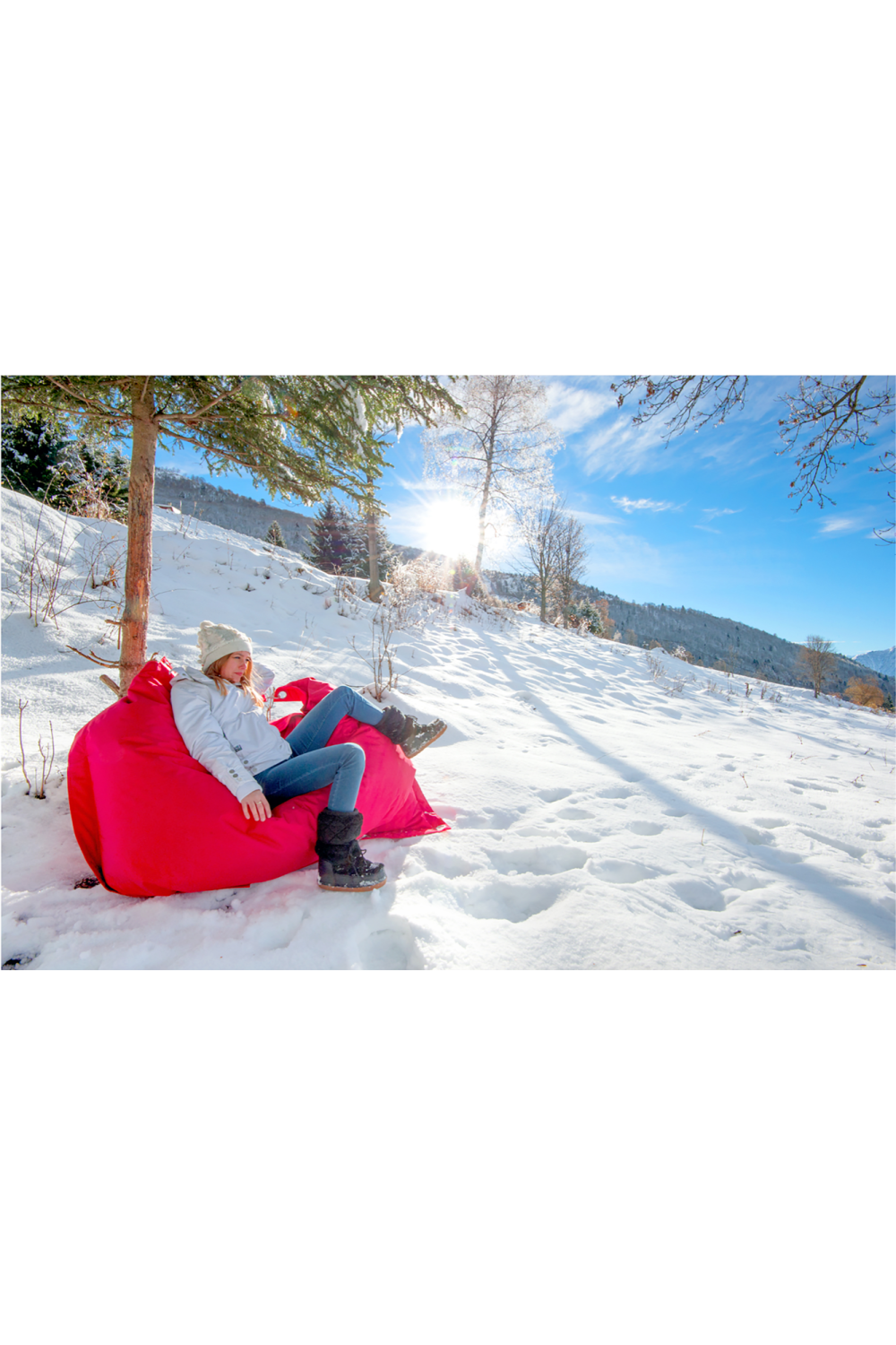   Strapped Bean Bag | Oroa.com