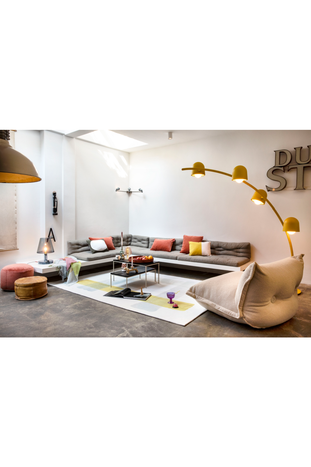   Modern Adjustable Easy Chair | Oroa.com