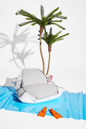   Olefin Fabric Water Lounger | Oroa.com
