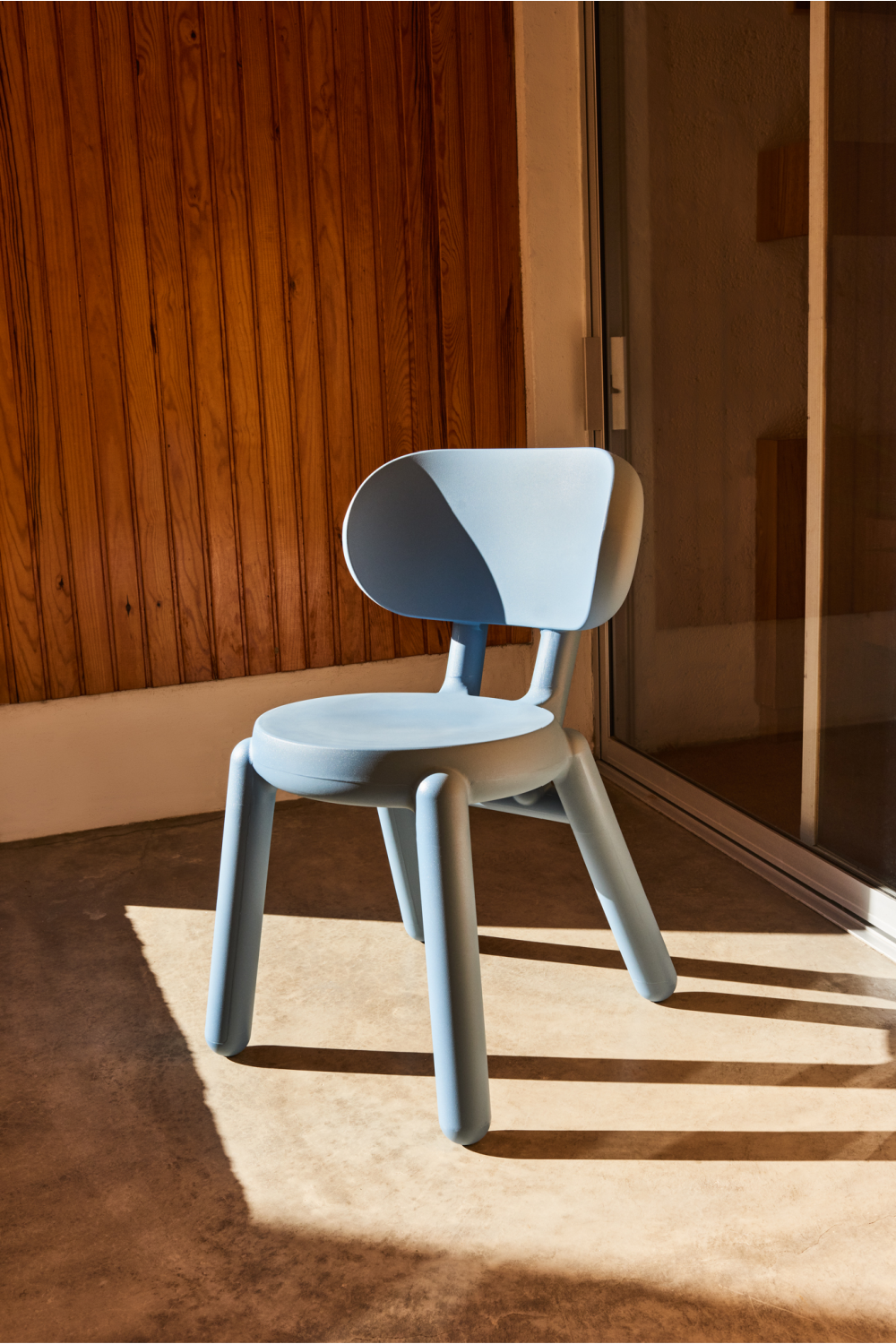   Modern Molded Chair | Oroa.com