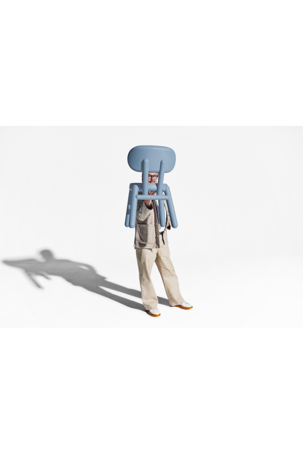   Modern Molded Chair | Oroa.com