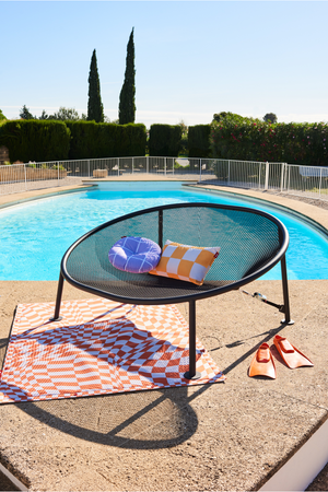  Knitted Net Lounger | Oroa.com