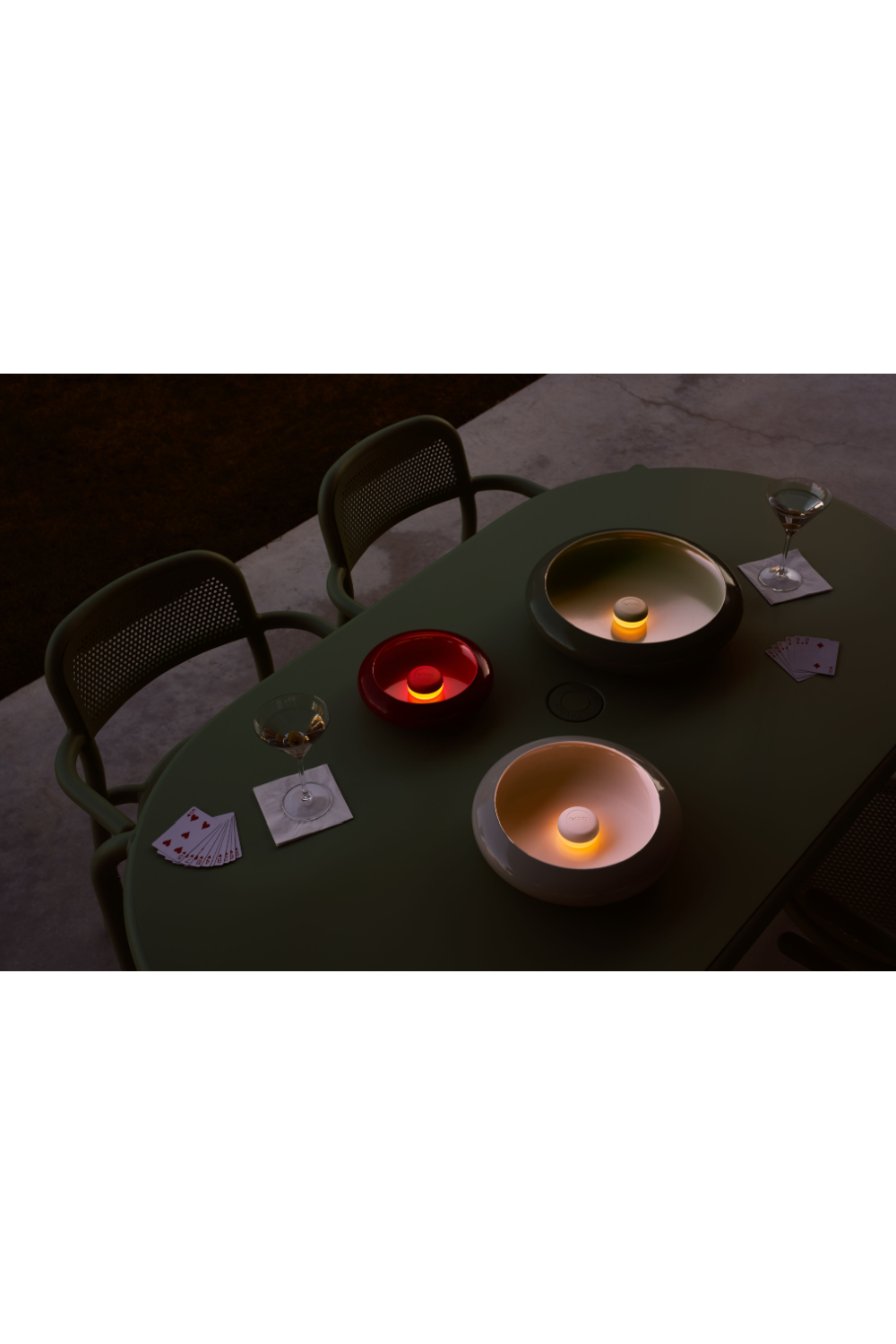   Round Outdoor Lamp Bowl Set (3) | Oroa.com