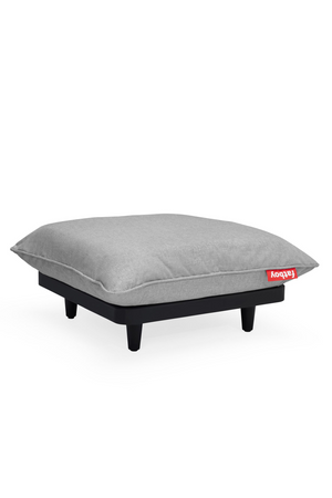   Minimalist Outdoor Hocker | Oroa.com