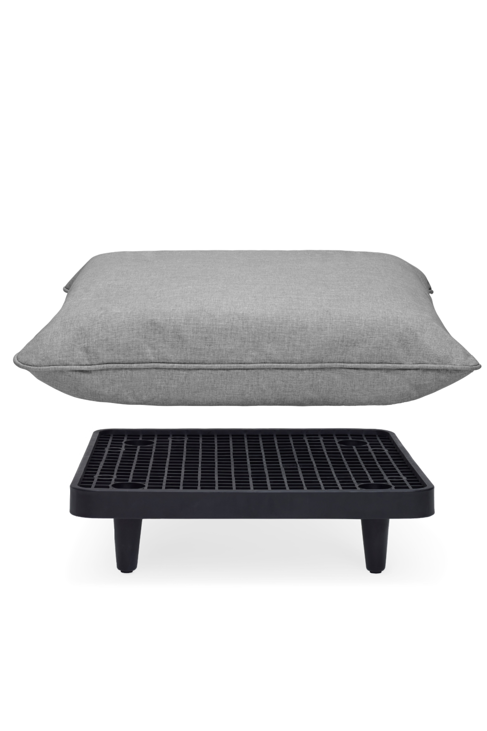   Minimalist Outdoor Hocker | Oroa.com