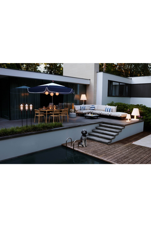   Modern Minimalist Outdoor Seat | Oroa.com