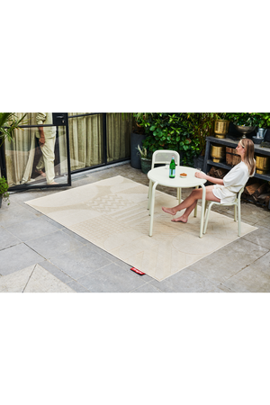   Aluminum Outdoor Bistro Table | Oroa.com