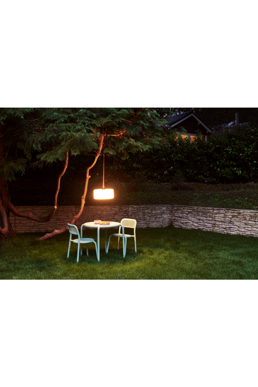   Aluminum Outdoor Bistro Table | Oroa.com