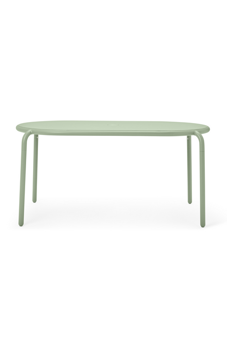   Contemporary Outdoor Dining Table | Oroa.com