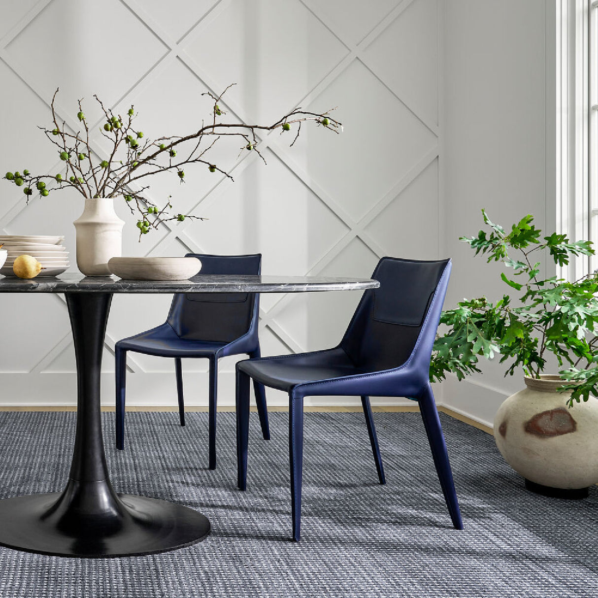   Modern furniture - Oval Pedestal Dining Table - www.oroa.com | Oroa.com