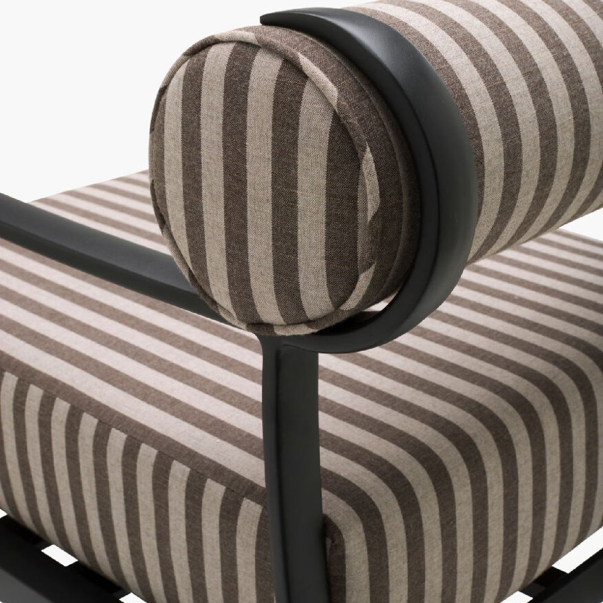   Modern European furniture - Black Aluminum Outdoor Accent Chair - www.oroa.com | Oroa.com