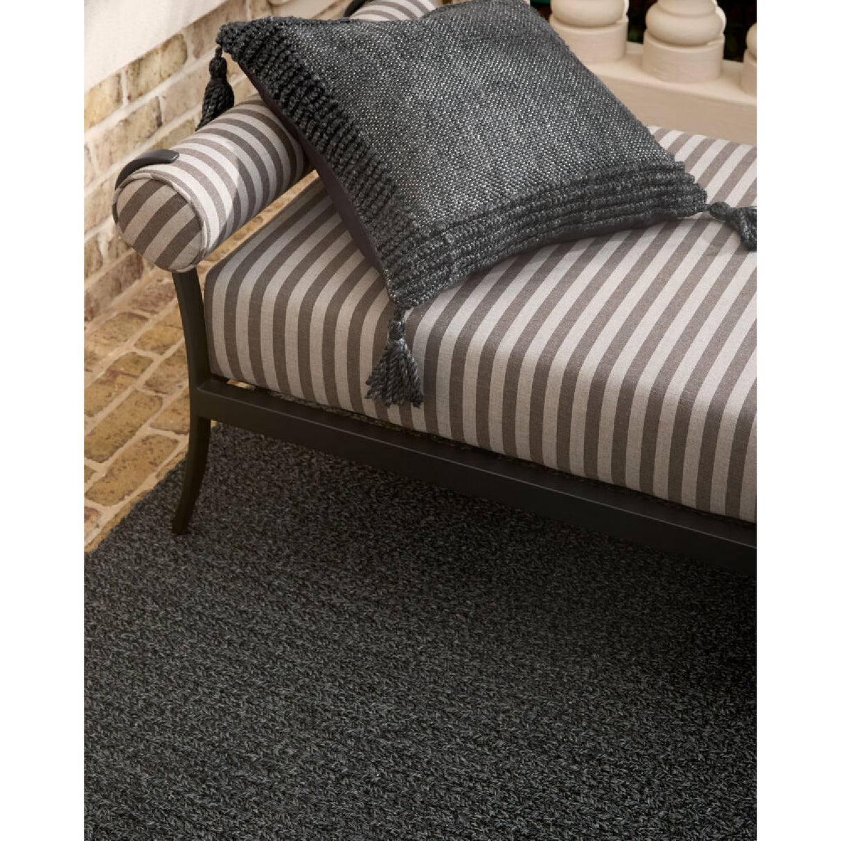   Modern European furniture - Black Aluminum Outdoor Bench - www.oroa.com | Oroa.com