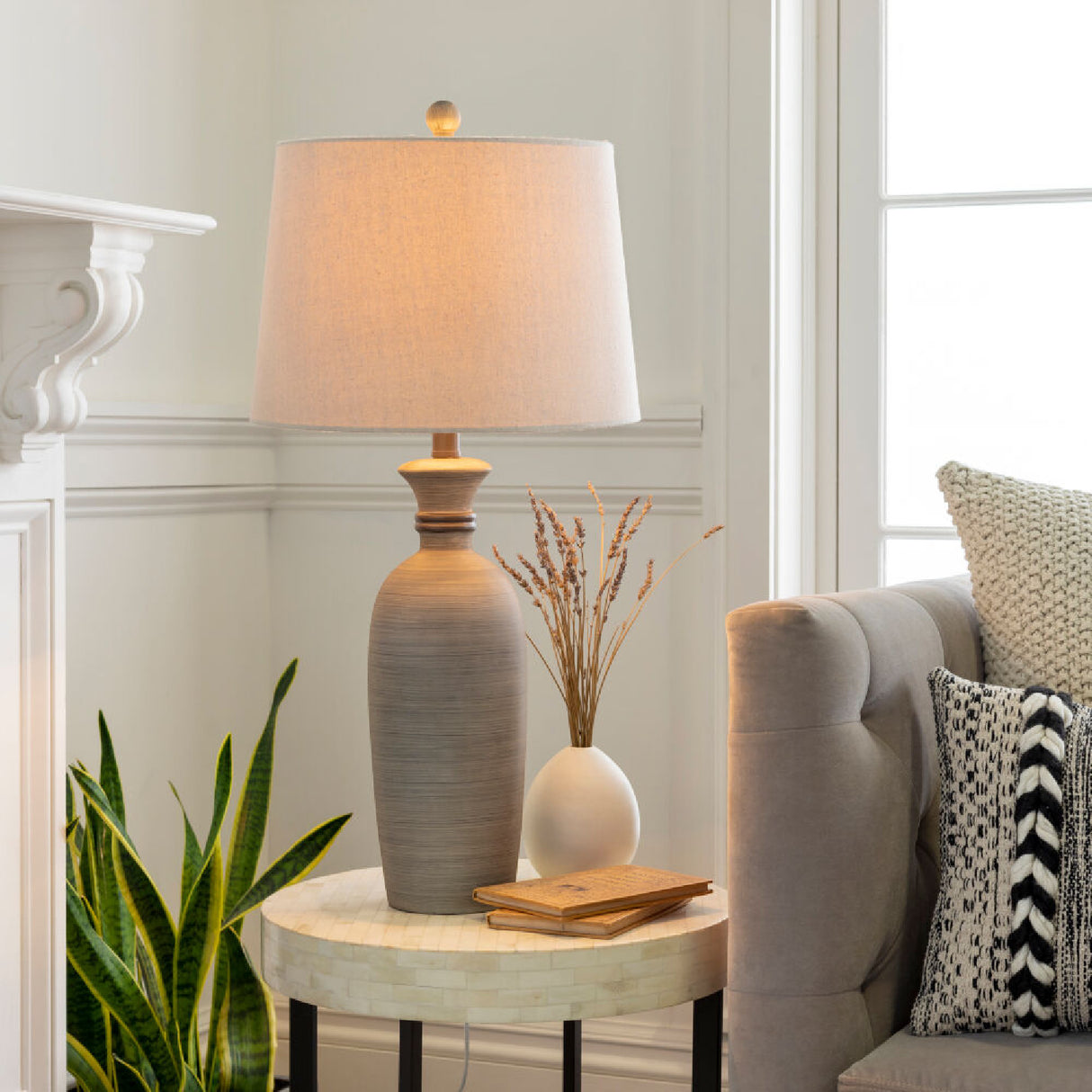   Modern European furniture - Gray Base Accent Table Lamp - www.oroa.com | Oroa.com