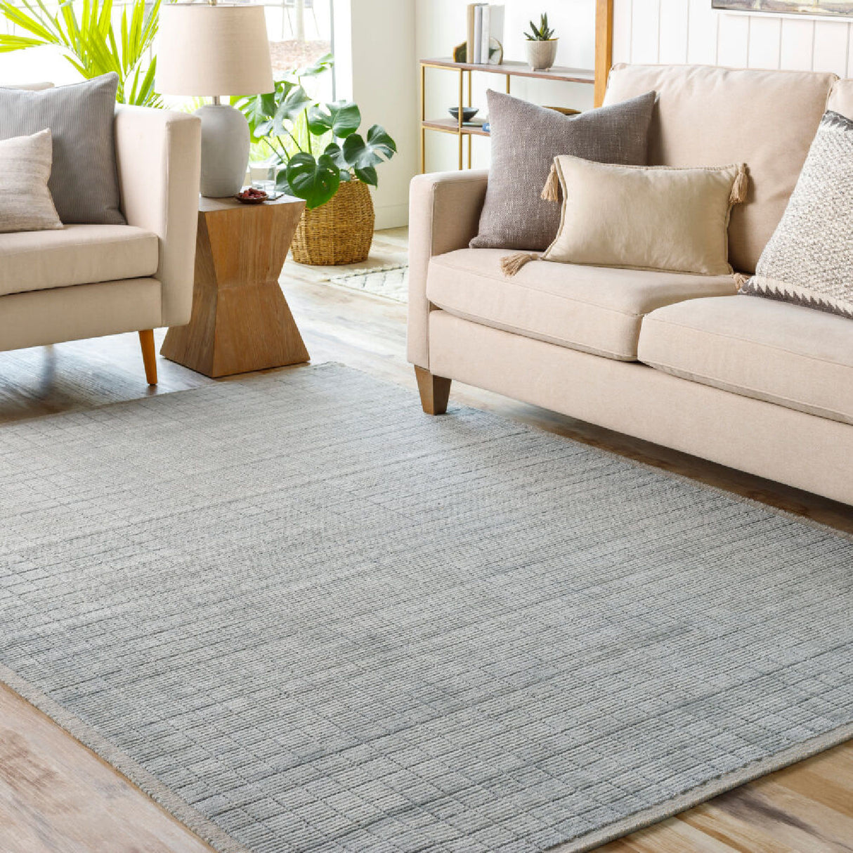   Modern furniture - Hand-Loomed Square Pattern Carpet - www.oroa.com | Oroa.com