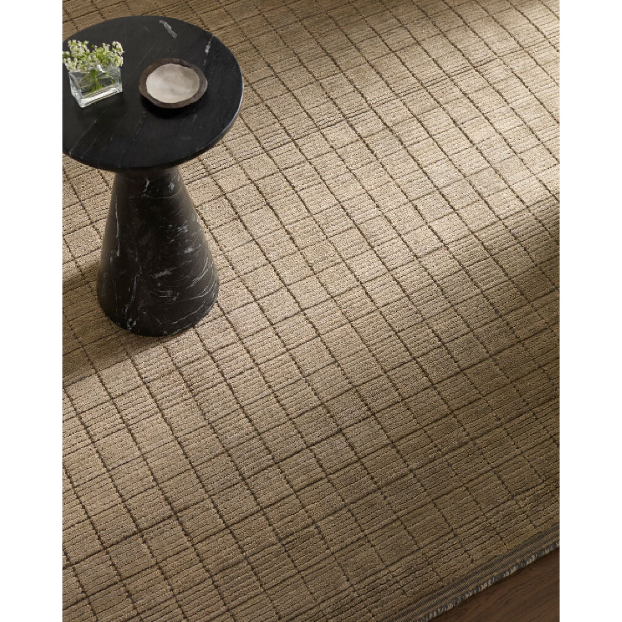   Modern furniture - Hand-Loomed Square Pattern Carpet - www.oroa.com | Oroa.com