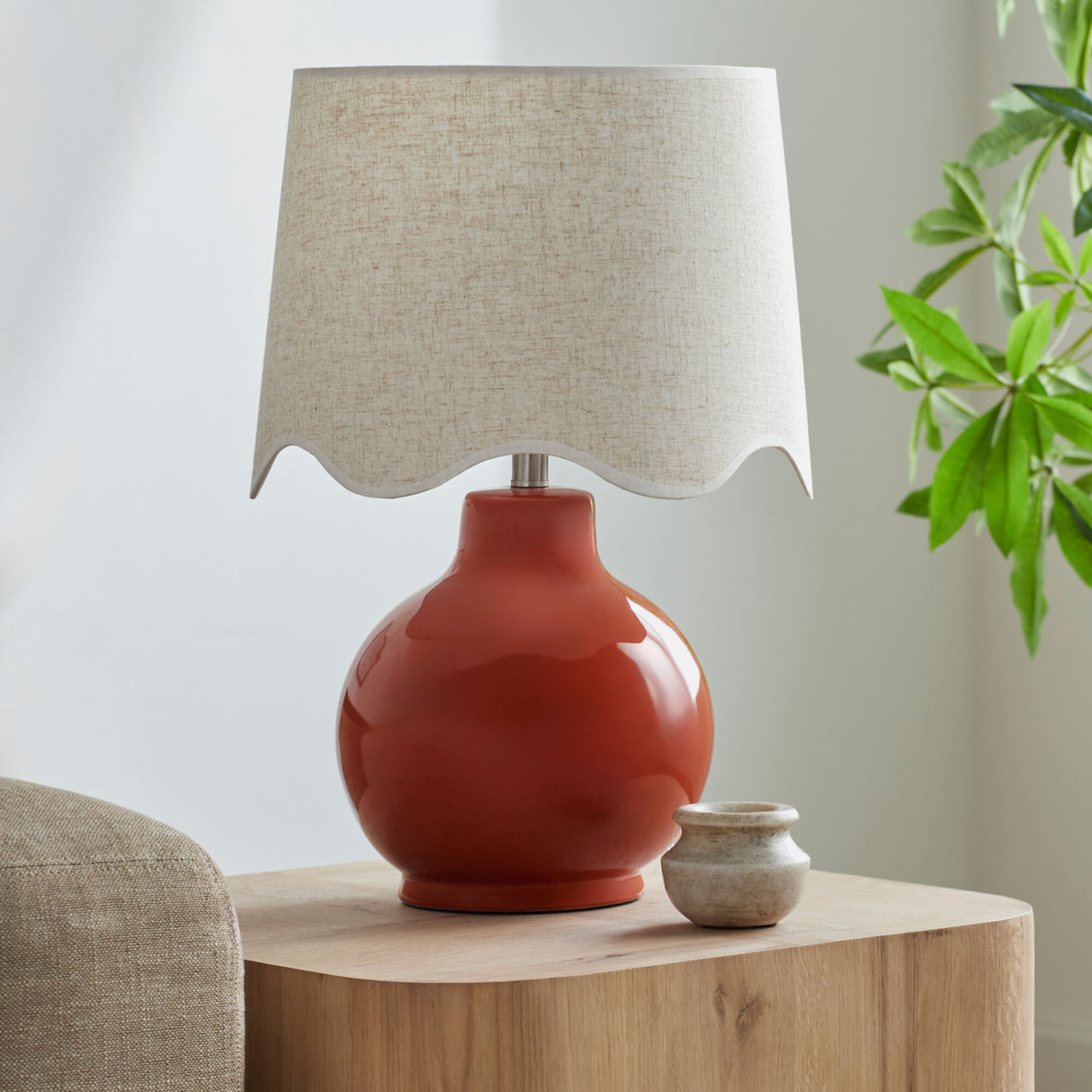   Modern European furniture - Wavy Edge Accent Table Lamp - www.oroa.com | Oroa.com