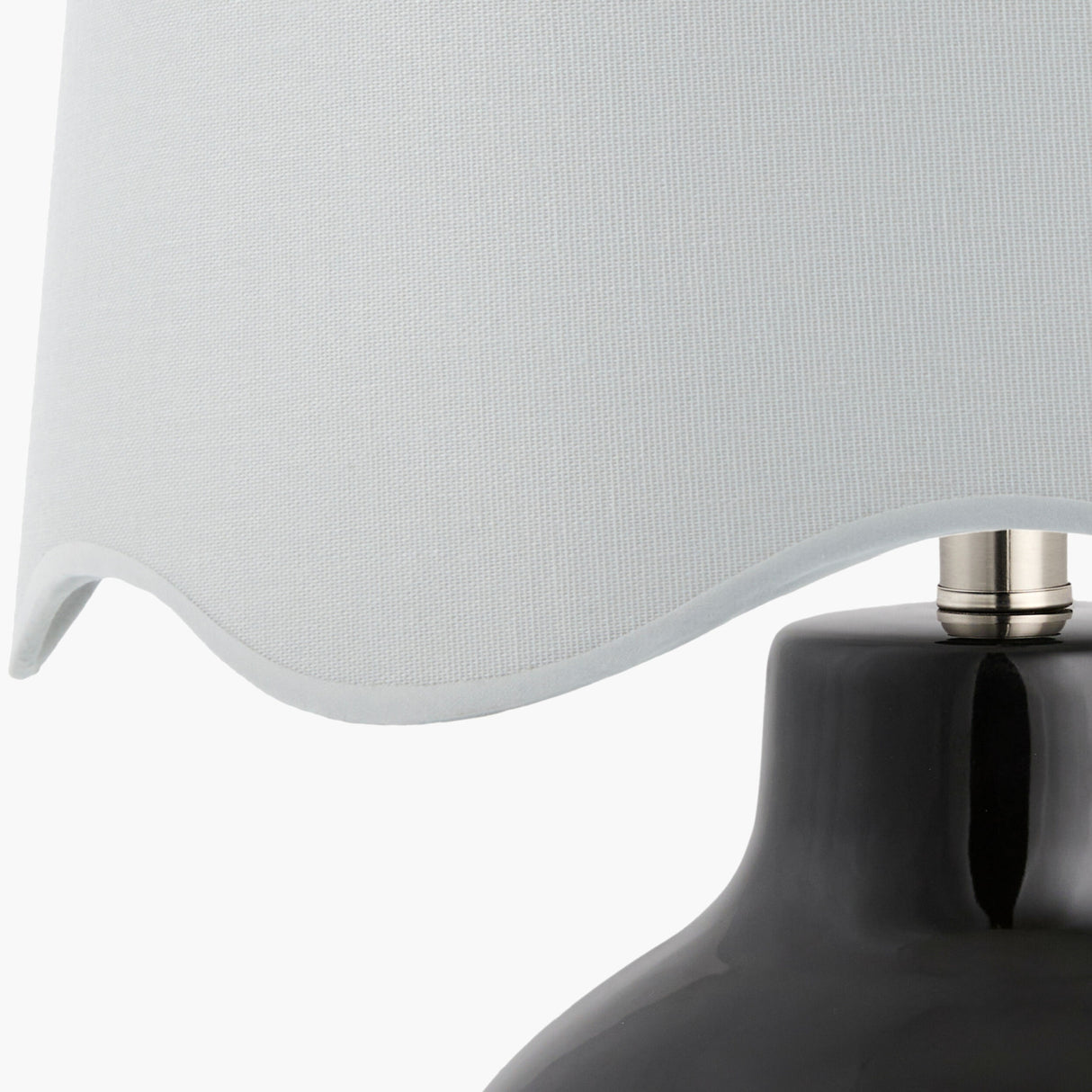   Modern European furniture - Wavy Edge Accent Table Lamp - www.oroa.com | Oroa.com
