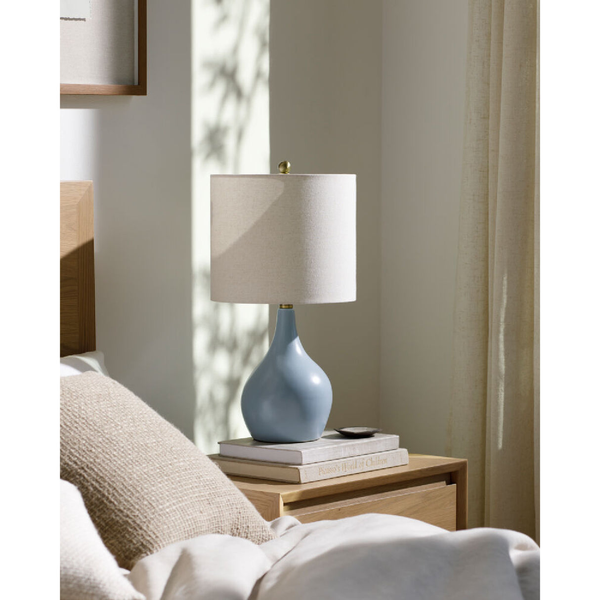   Modern European furniture - Ceramic Vase-Inspired Table Lamp - www.oroa.com | Oroa.com