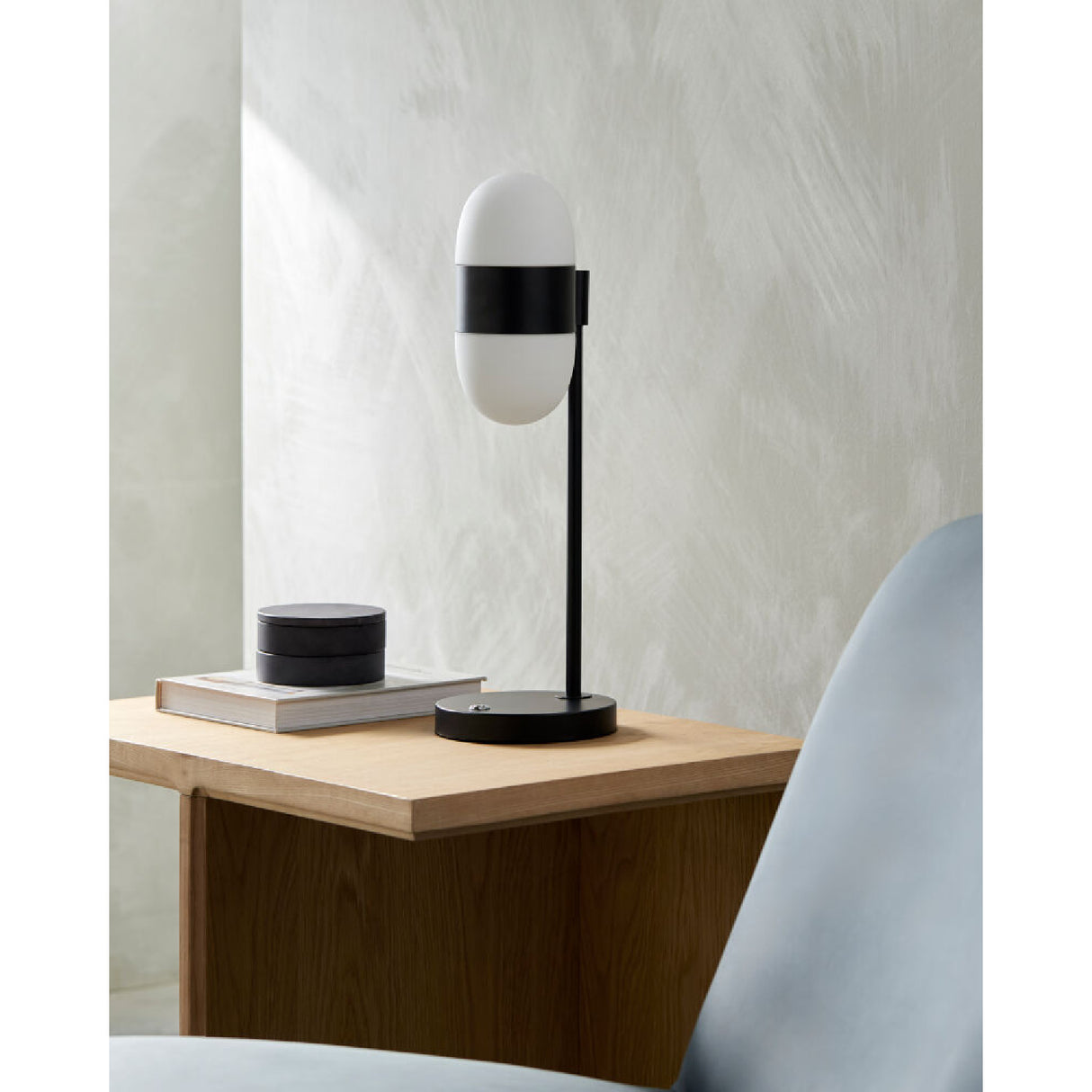   Modern European furniture - Metal Framed Glass Table Lamp - www.oroa.com | Oroa.com