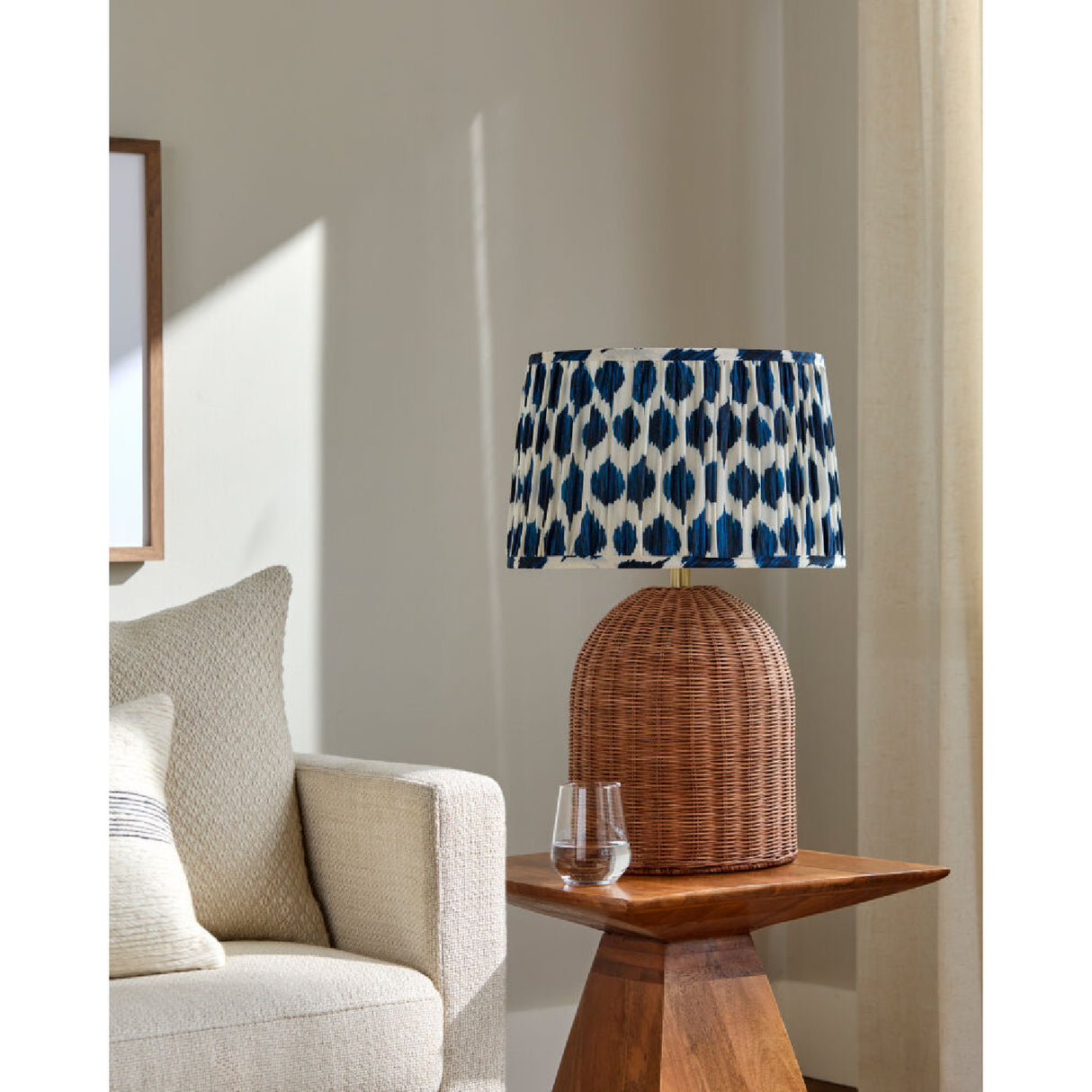   Modern European furniture - Blue Patterned Fabric Table Lamp - www.oroa.com | Oroa.com