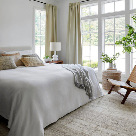   Modern European furniture - White Ceramic Table Lamp - www.oroa.com | Oroa.com