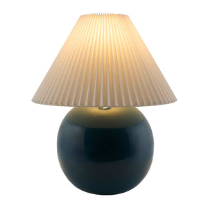   Modern European furniture - Pleated White Fabric Table Lamp - www.oroa.com | Oroa.com