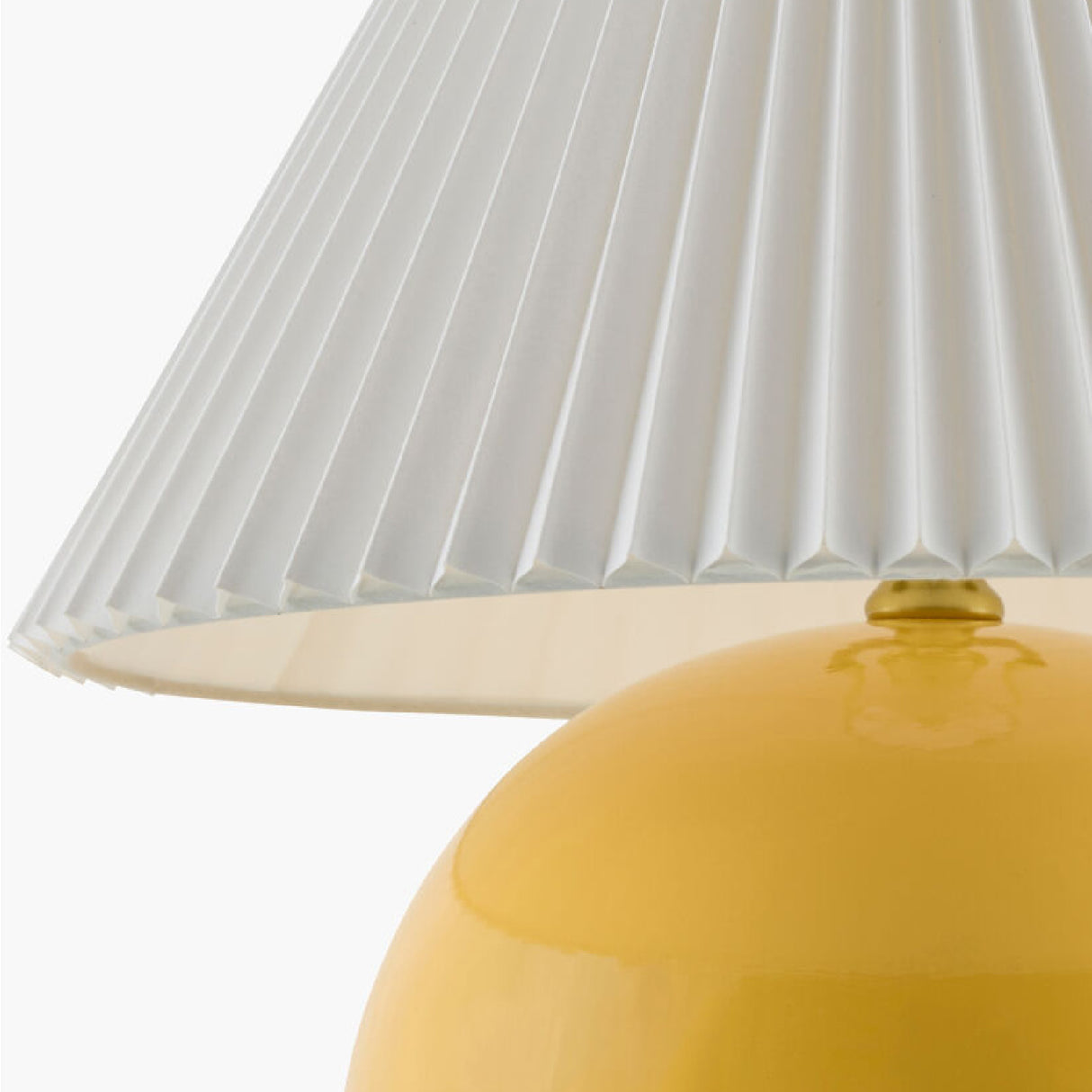   Modern European furniture - Pleated White Fabric Table Lamp - www.oroa.com | Oroa.com