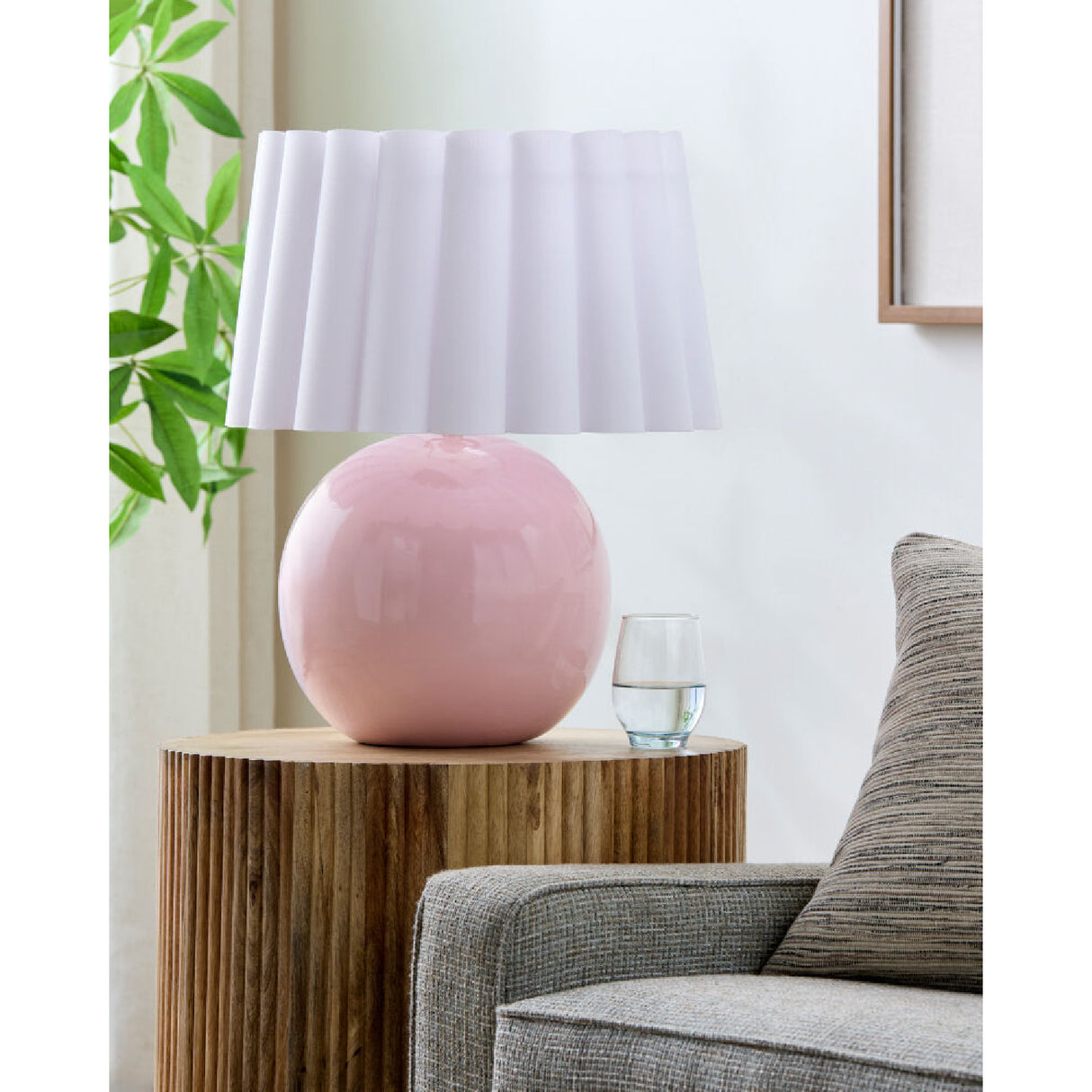   Modern European furniture - Scalloped White Fabric Table Lamp - www.oroa.com | Oroa.com