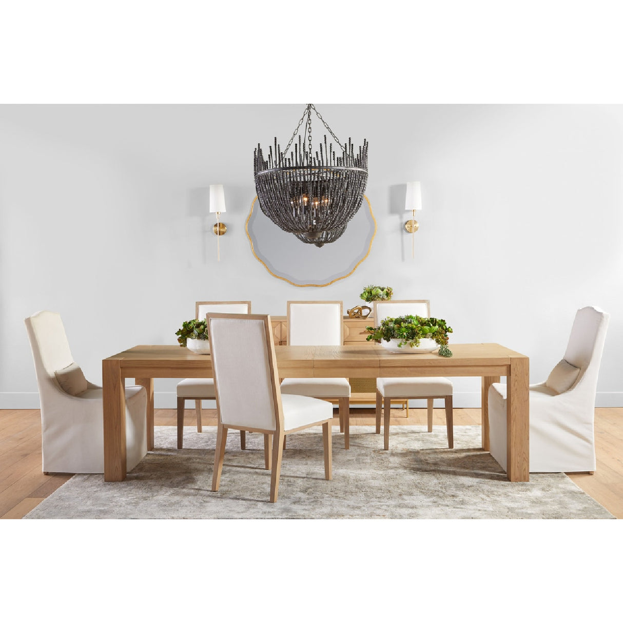   Extendable Oak Dining Table | Oroa.com