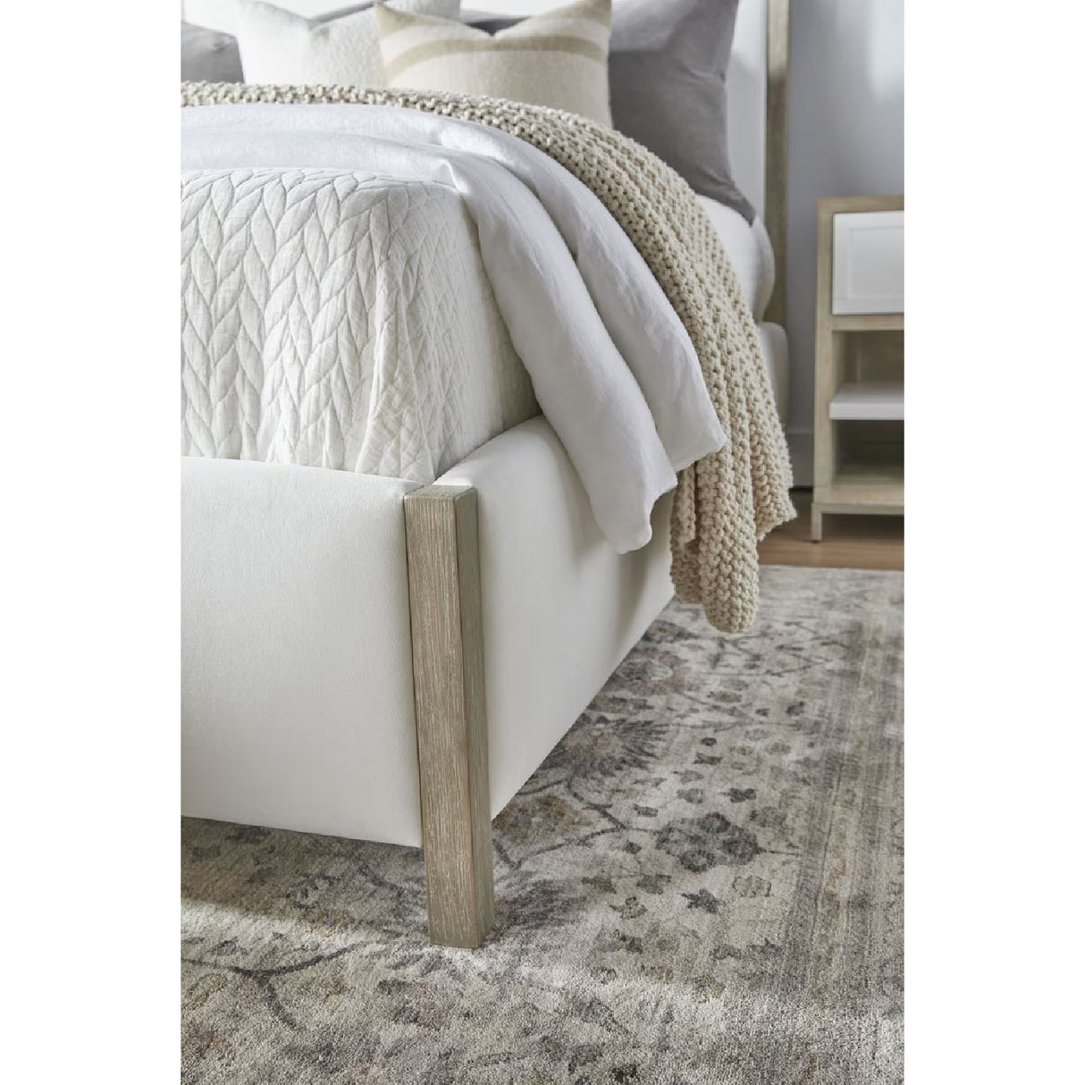   Solid Wood Framed Queen Bed | Oroa.com