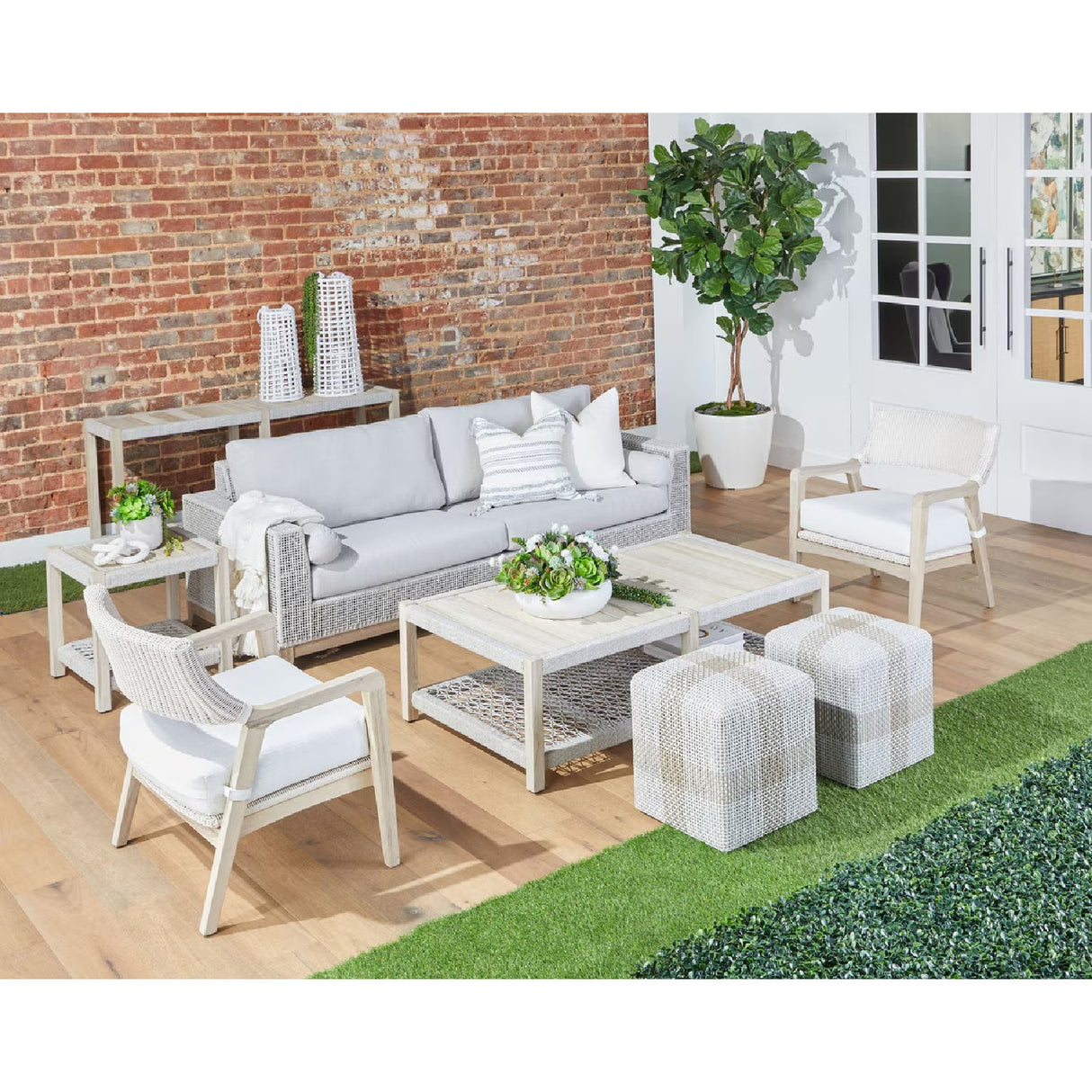   Slatted Teak Outdoor Coffee Table | Oroa.com