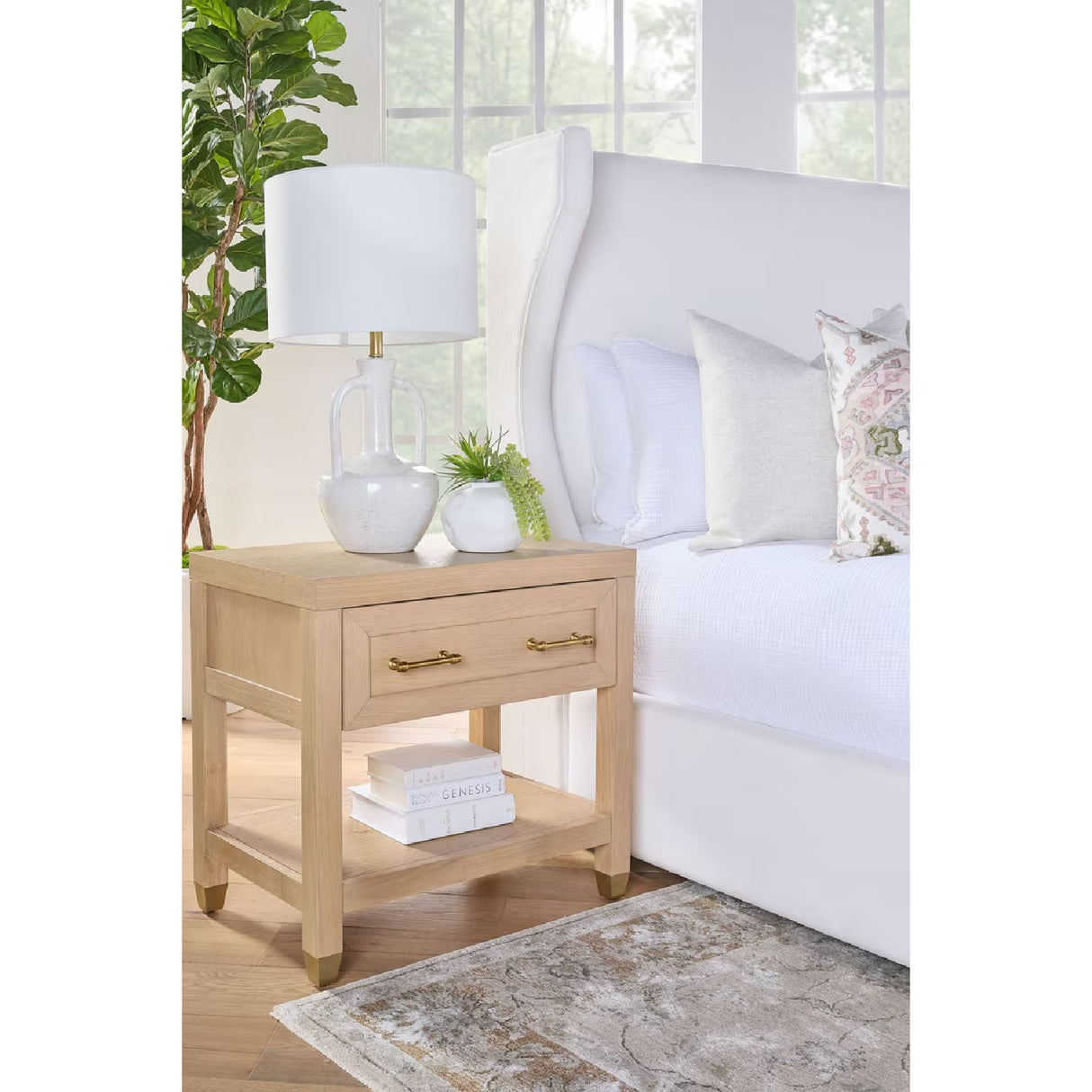   Wing-Shaped Headboard Queen Bed | Oroa.com
