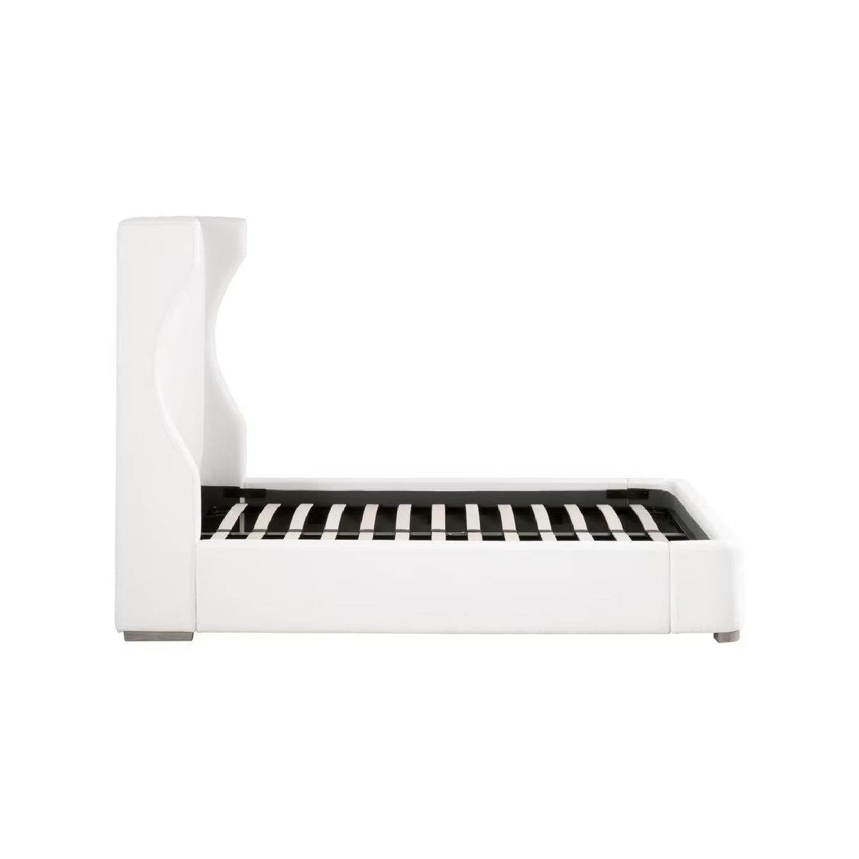   White Upholstered Bed | Oroa.com