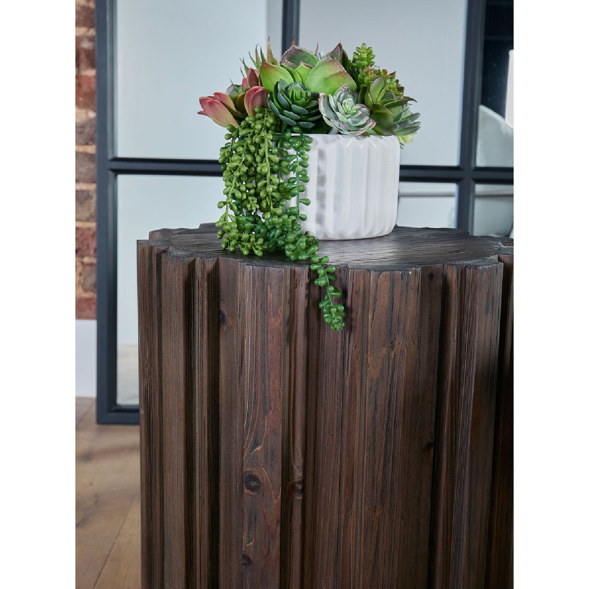   Fluted Pine Accent Table | Oroa.com