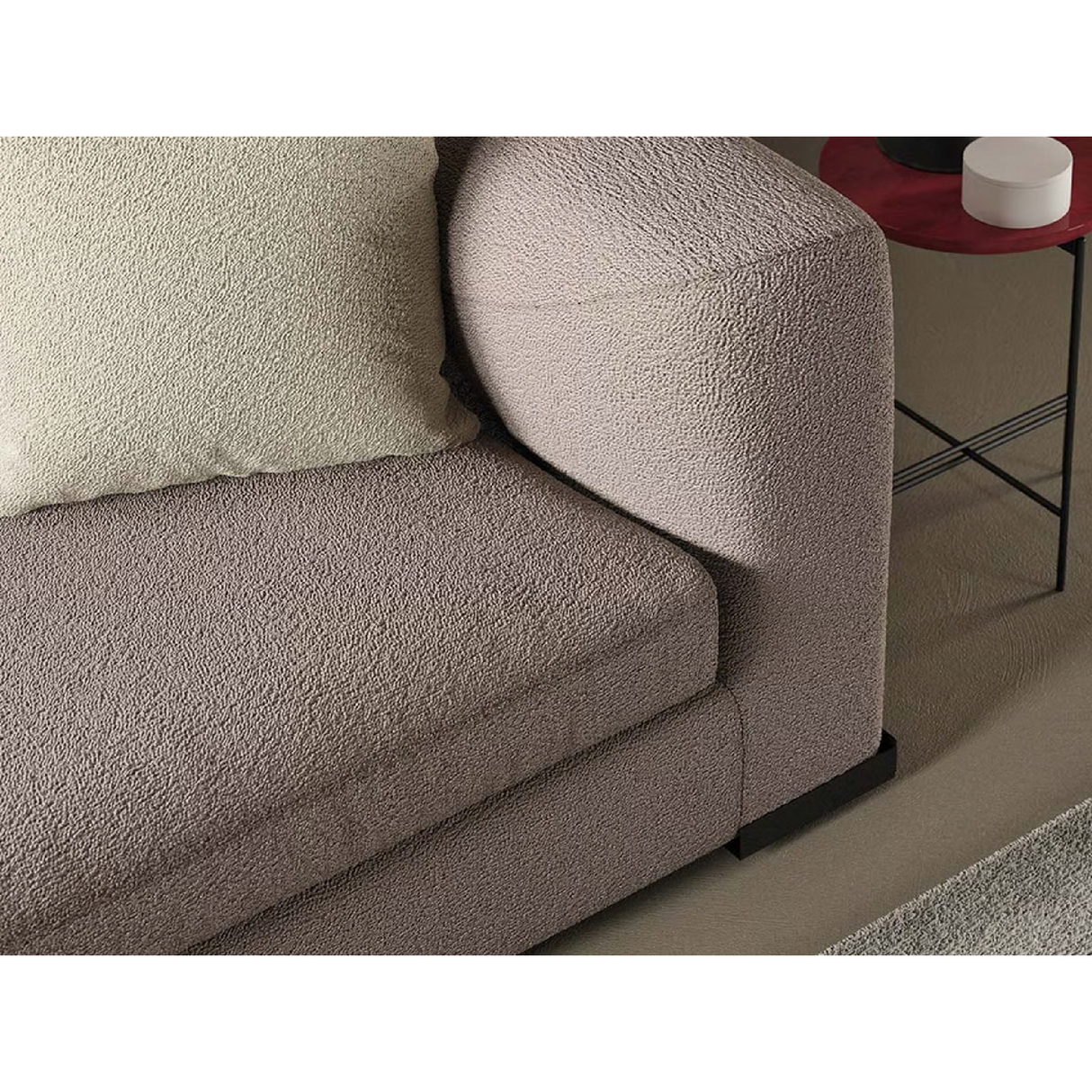   Modern Minimalist Upholstered Sofa | Oroa.com