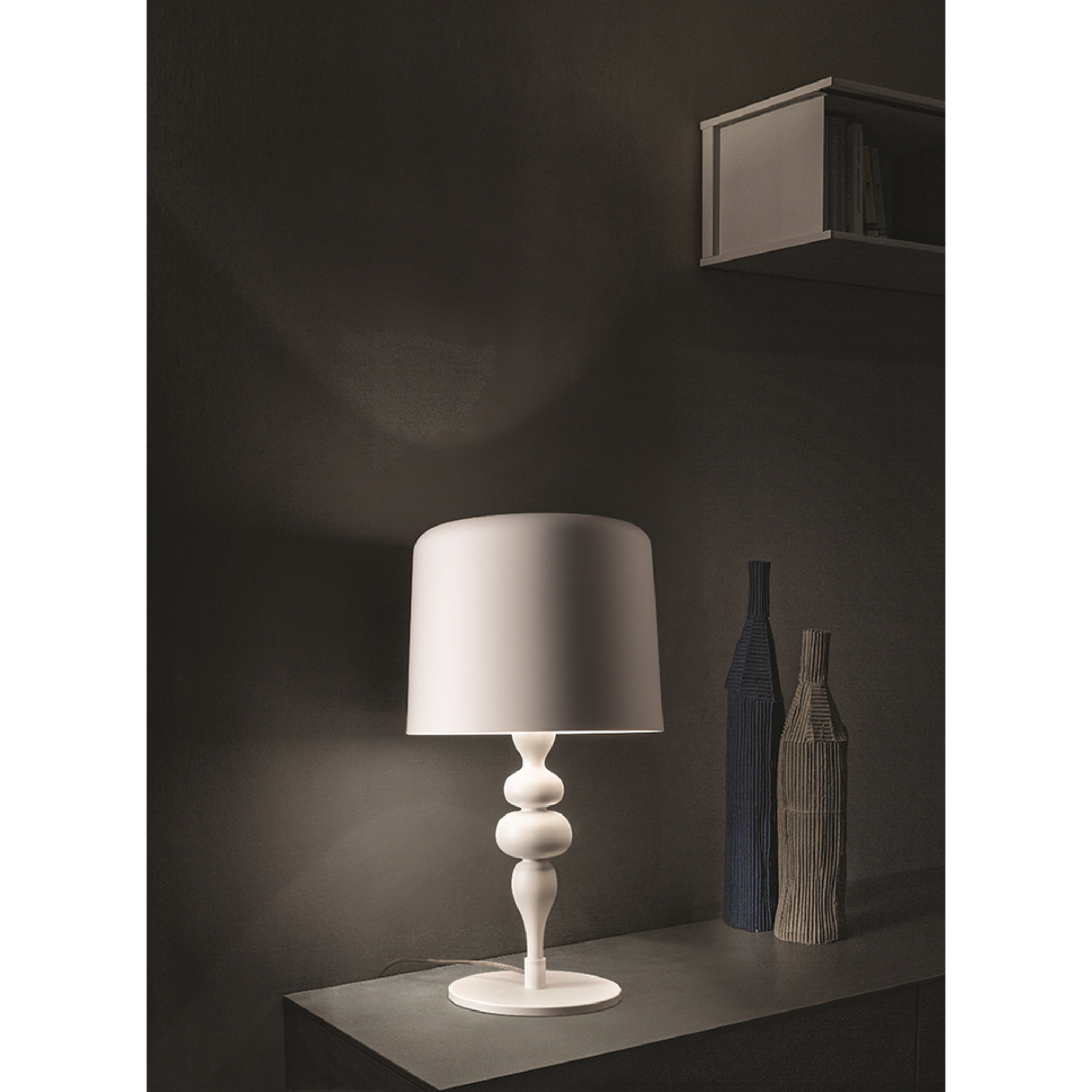   Aluminum Table Lamp | Oroa.com