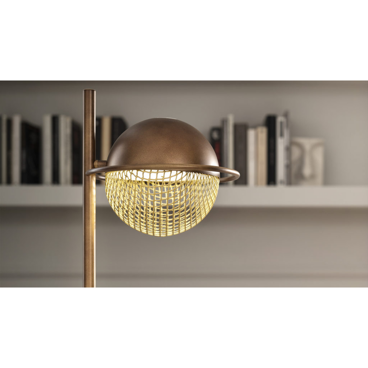   Metal Mesh Sphere Table Lamp | Oroa.com