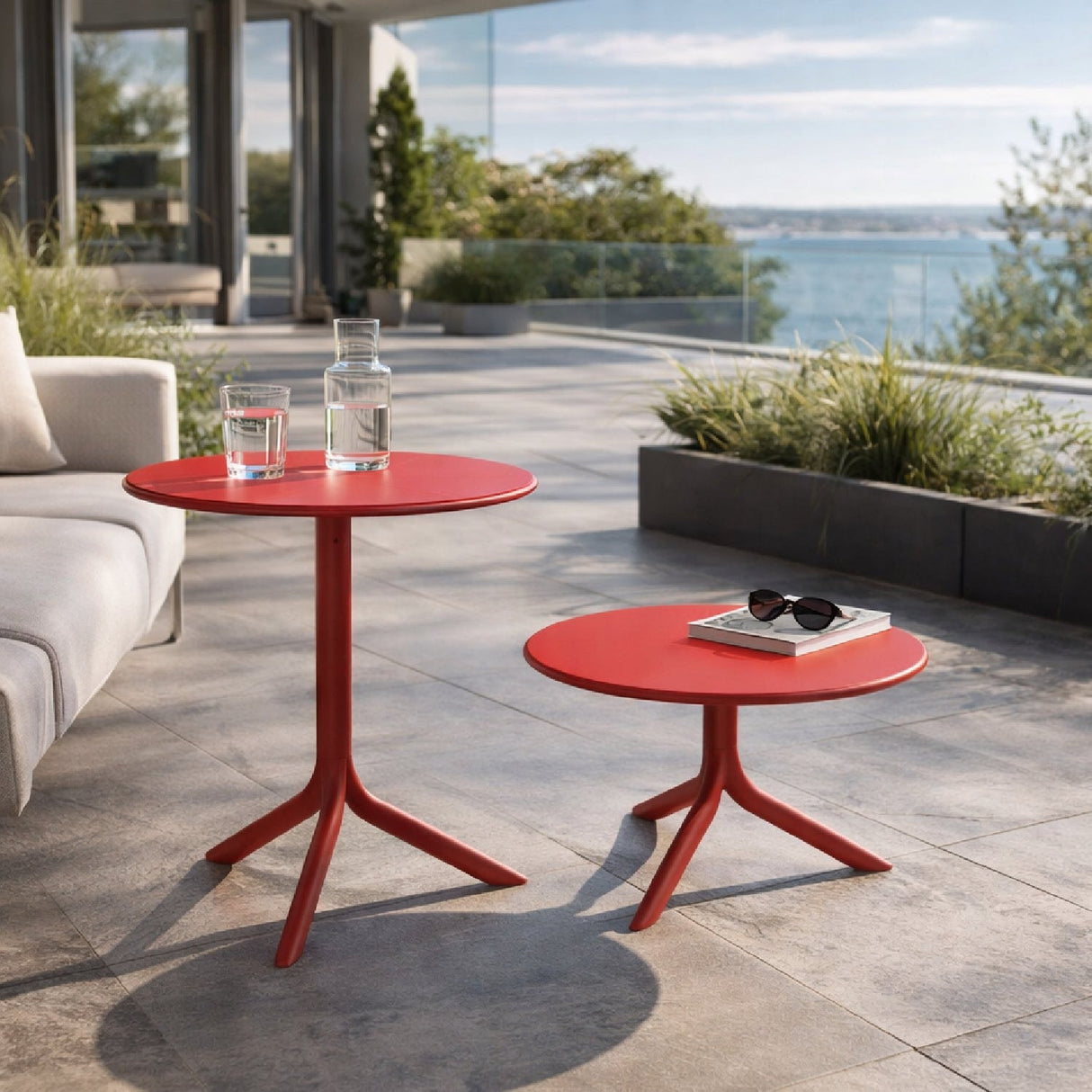   Outdoor Round Coffee Table | Oroa.com