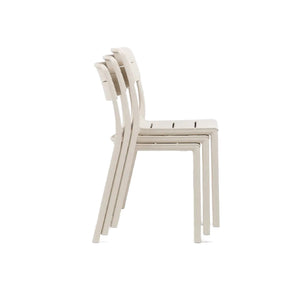   Fiberglass Outdoor Monobloc Dining Chair | Oroa.com