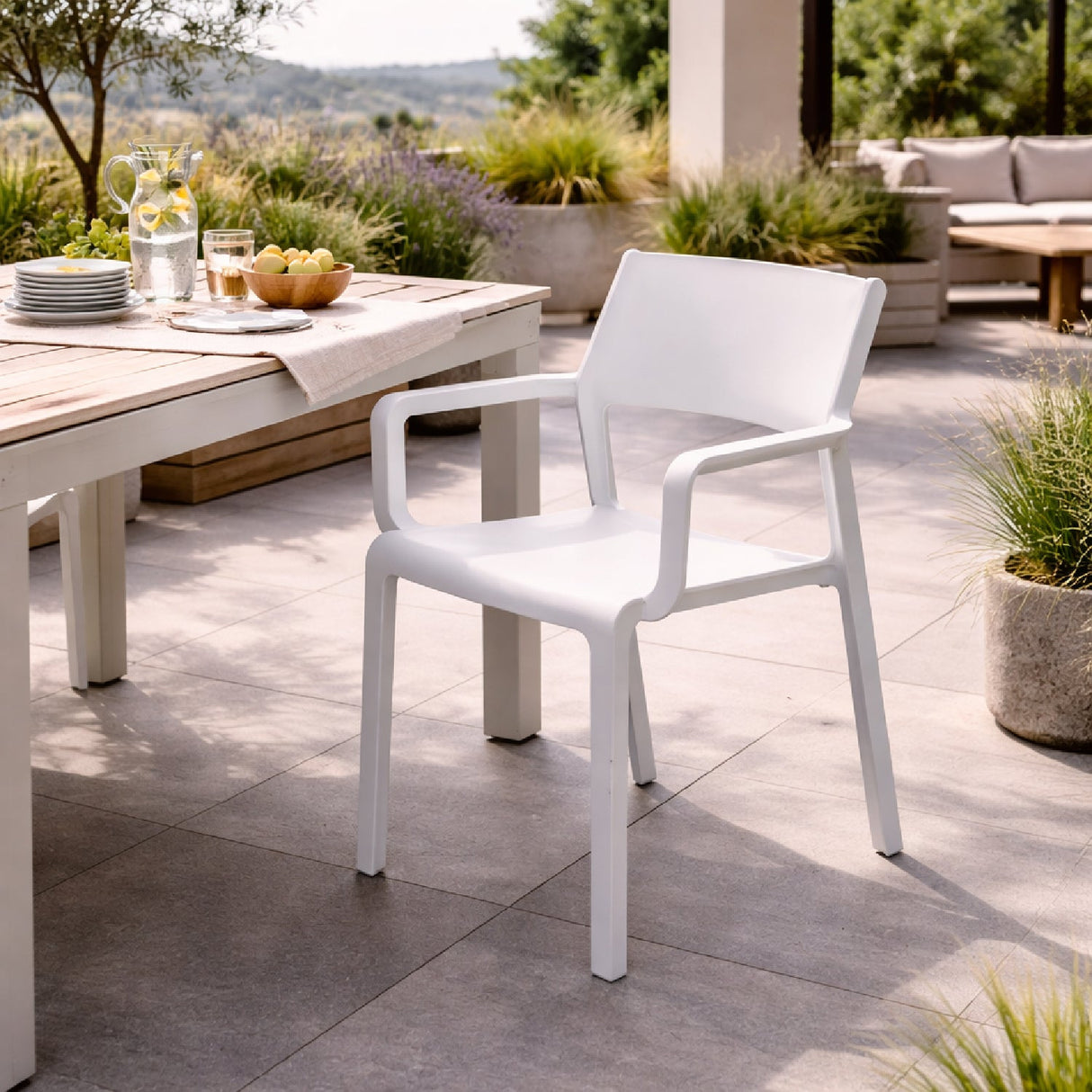   Open-back Outdoor Dining Armchair | Oroa.com