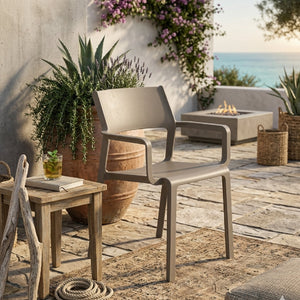   Open-back Outdoor Dining Armchair | Oroa.com