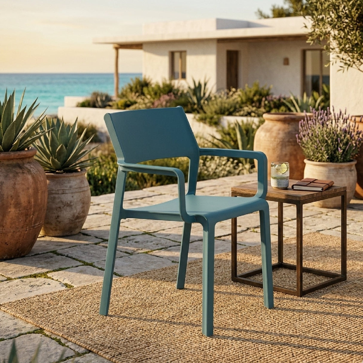   Open-back Outdoor Dining Armchair | Oroa.com