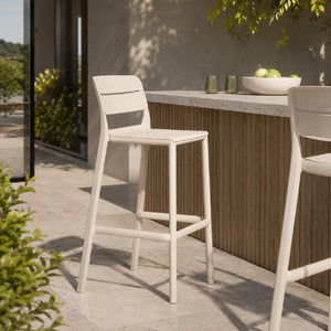   Fiberglass Outdoor Bar Stool | Oroa.com