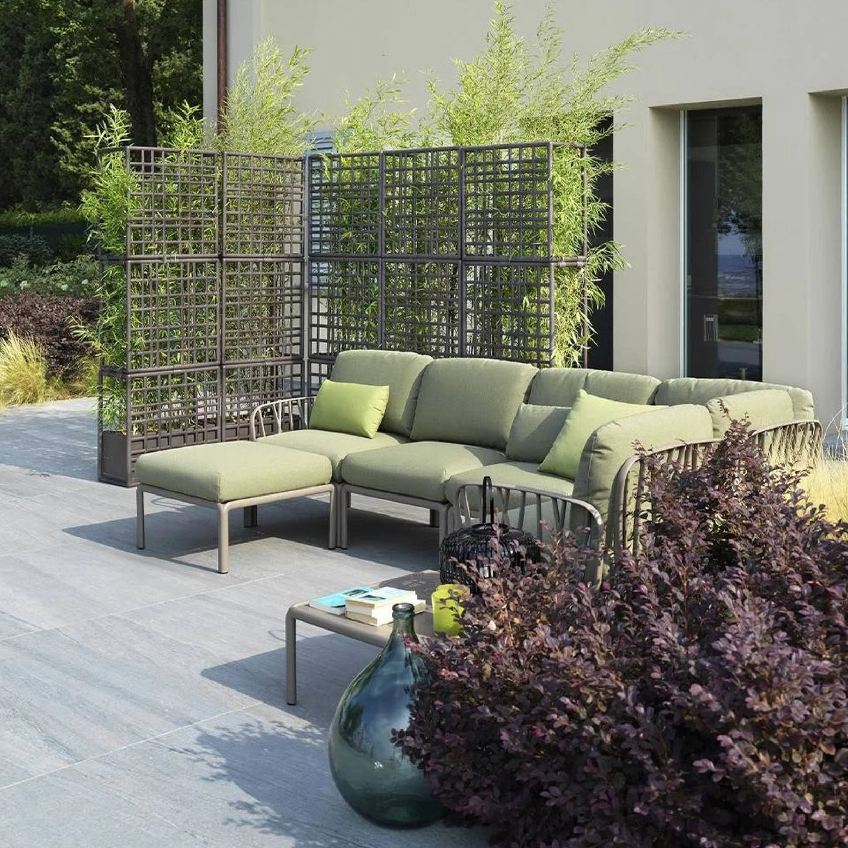   Regenerated Fiberglass Outdoor Wall Partition | Oroa.com
