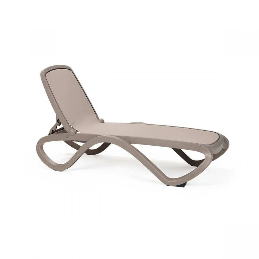   Fabric Adjustable Outdoor Chaise Lounge | Oroa.com