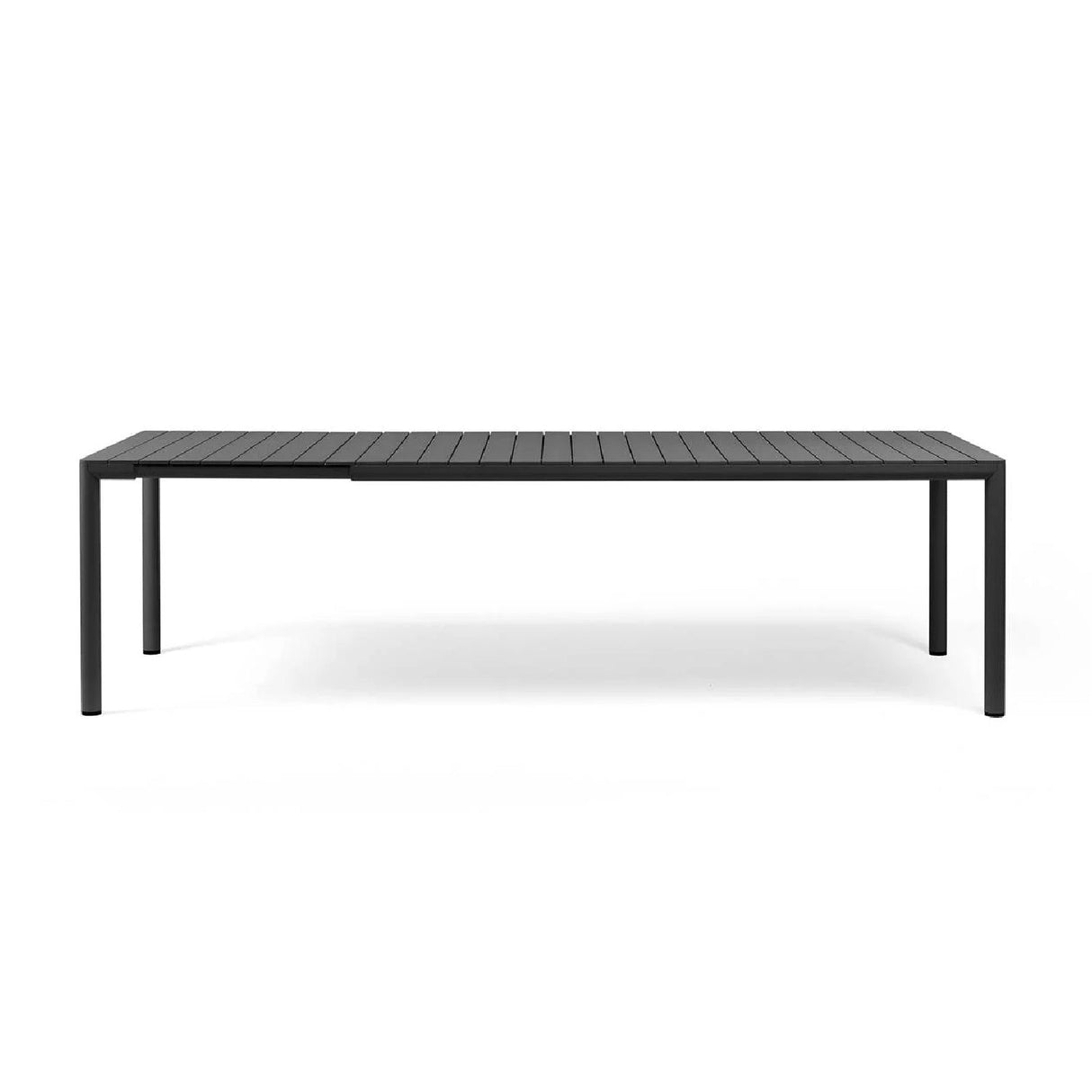   Slatted Extendable Outdoor Dining Table | Oroa.com