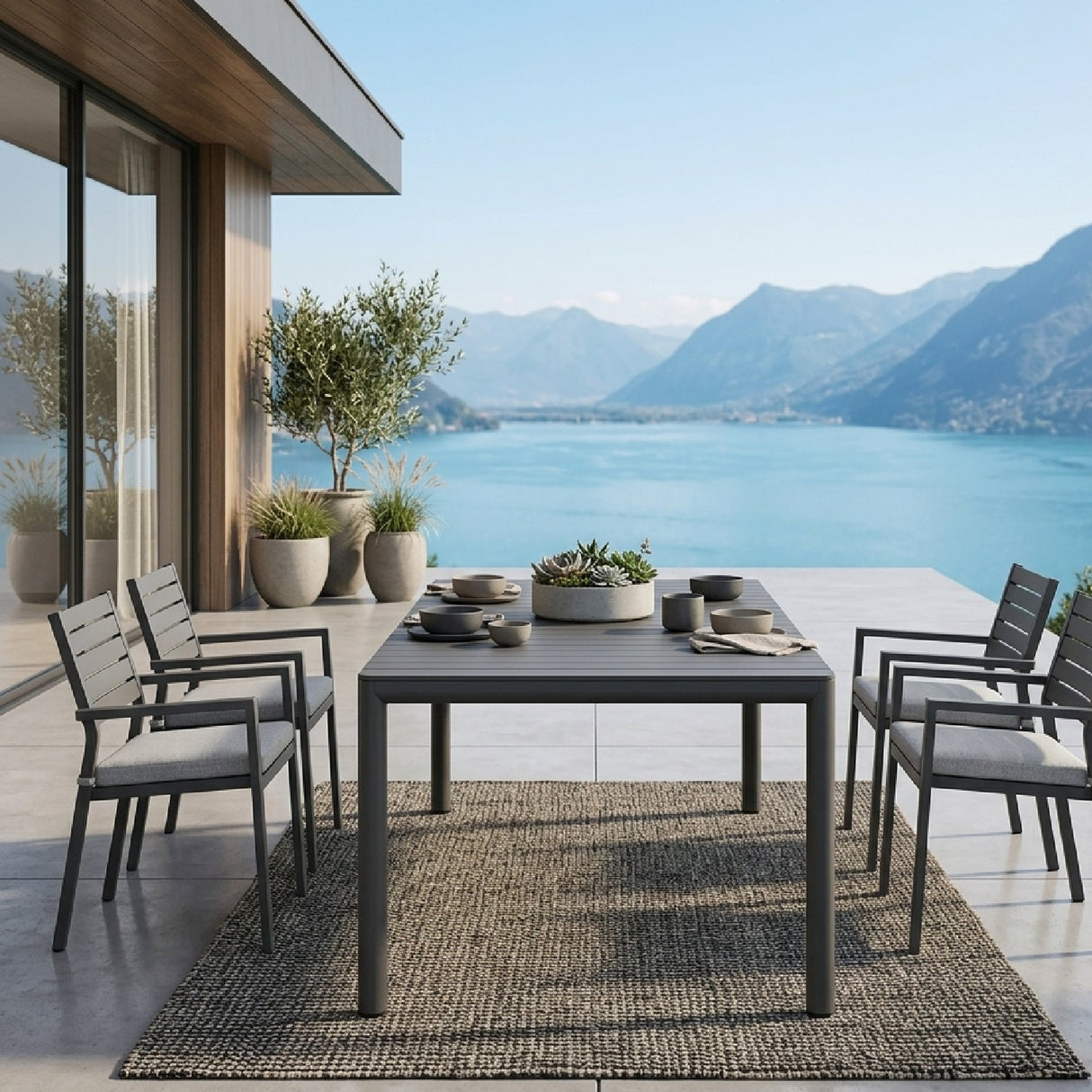   Slatted Extendable Outdoor Dining Table | Oroa.com
