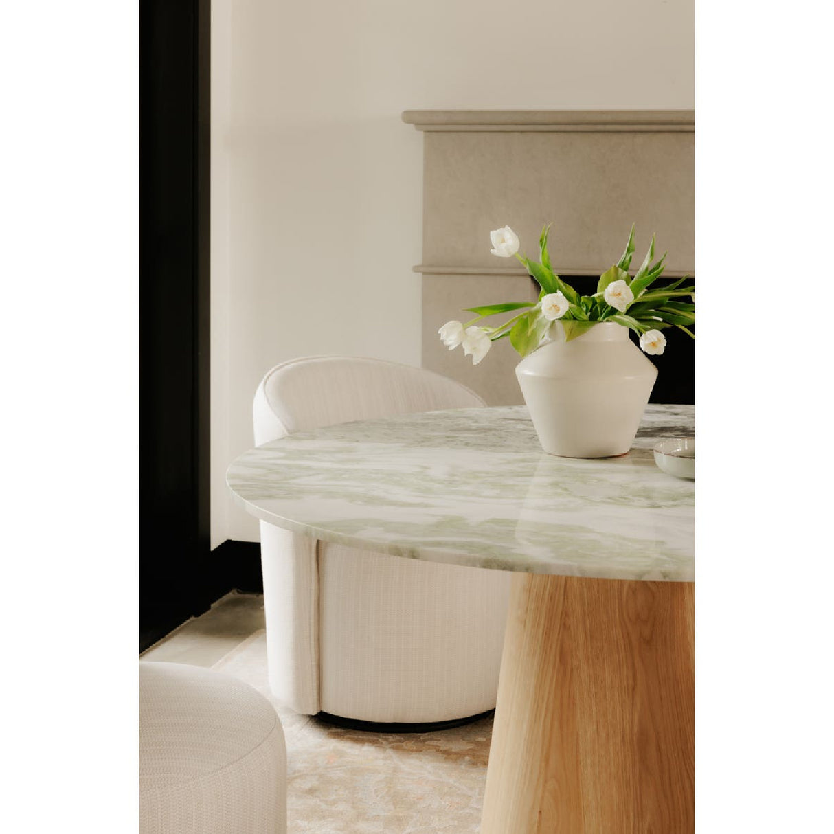  Modern European furniture - Round Onyx Marble Dining Table - www.oroa.com | Oroa.com