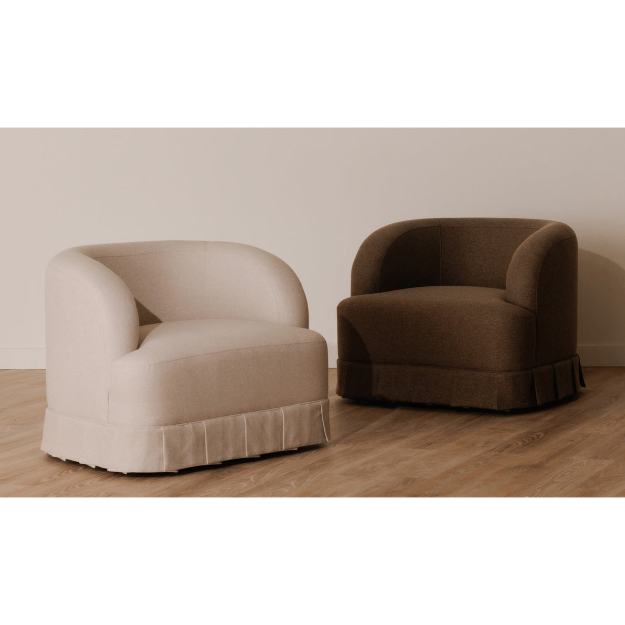   Modern European furniture - Pleated Swivel Chair - www.oroa.com | Oroa.com